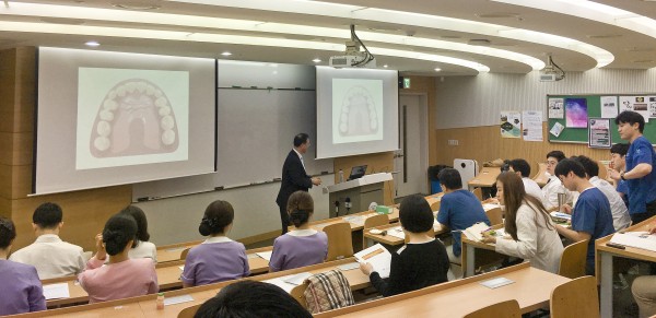 63cca2cd2f64bb396110faefcd12f20e_1491984